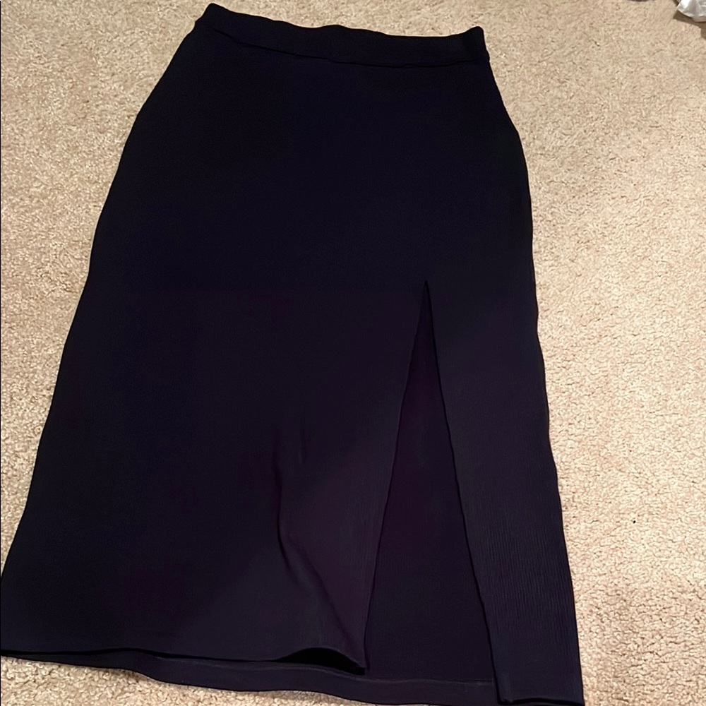 NWOT Abercrombie & Fitch Black Midi Skirt